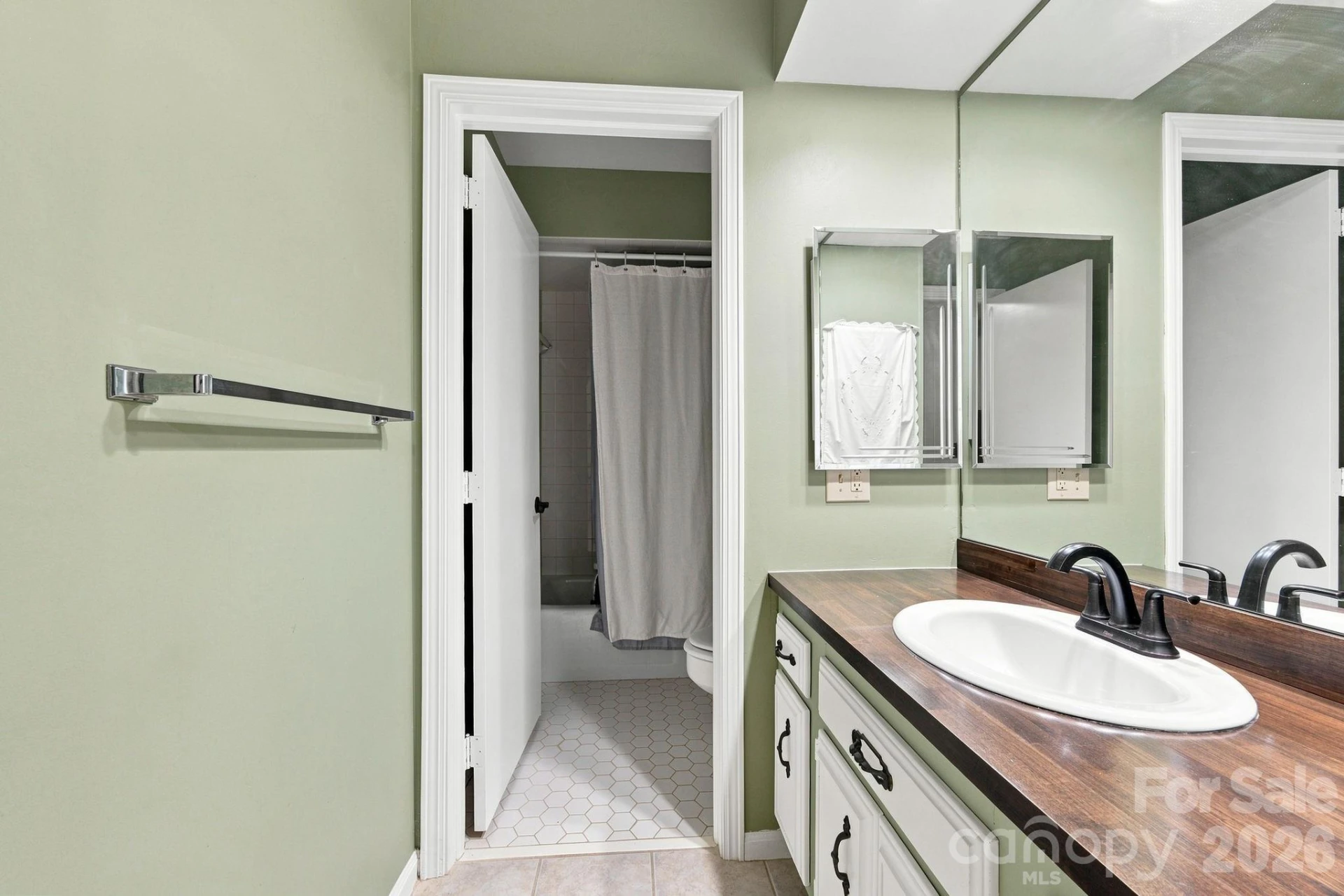 98 Laurelwood Circle W #6 - Photo 21