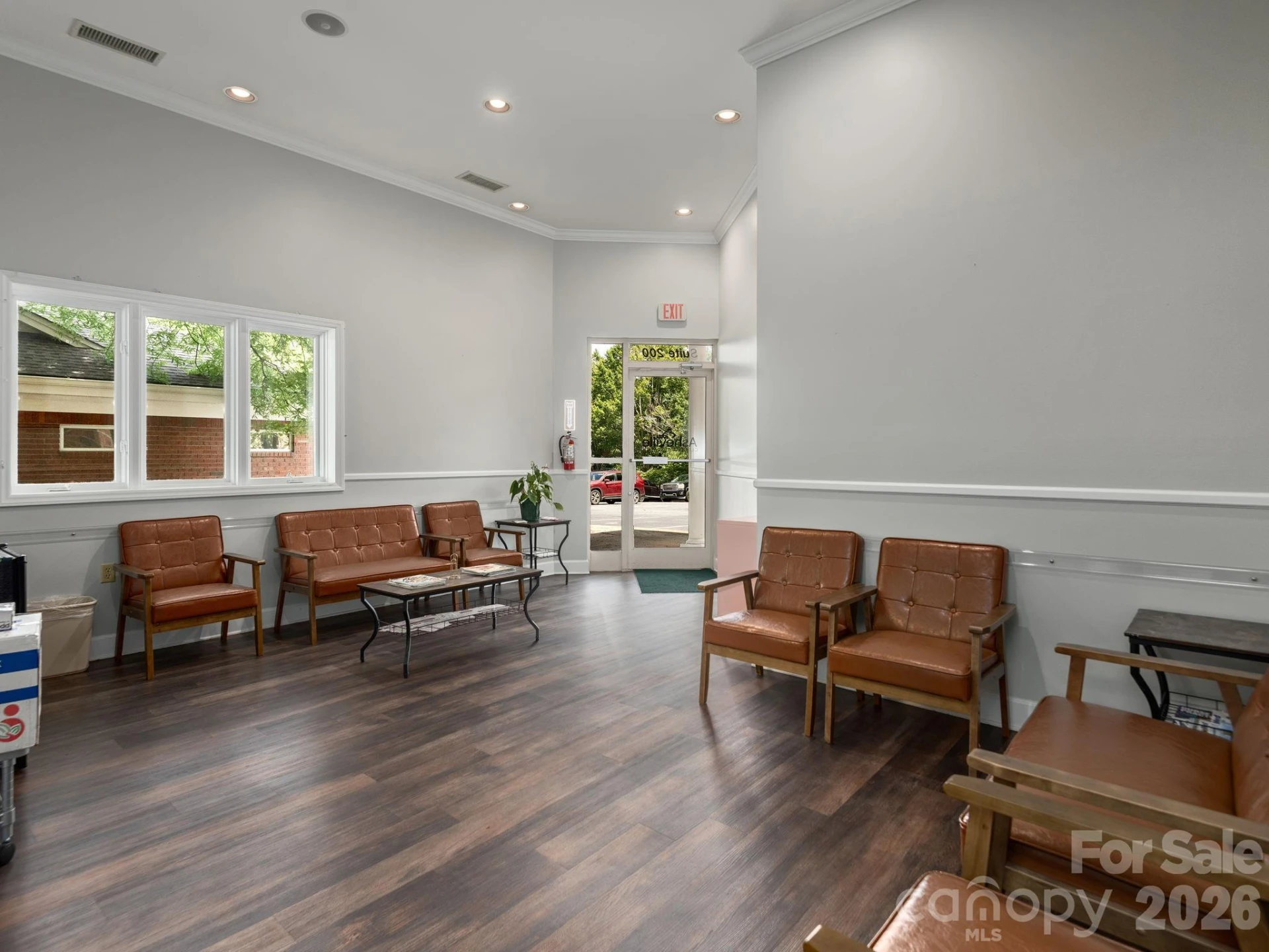 7 Walden Ridge Drive #200 - Photo 2