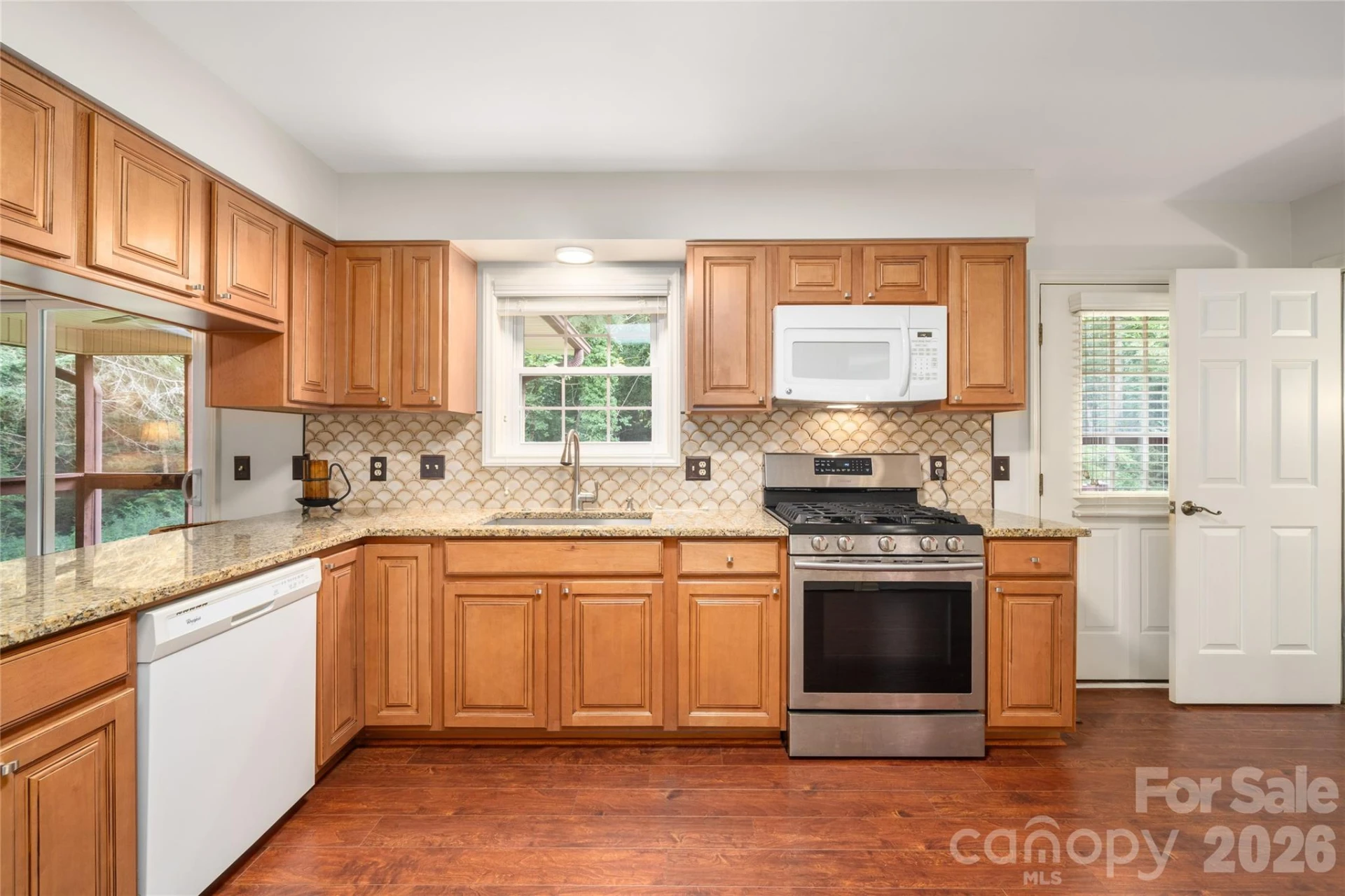 4 Hunters Lane - Photo 14