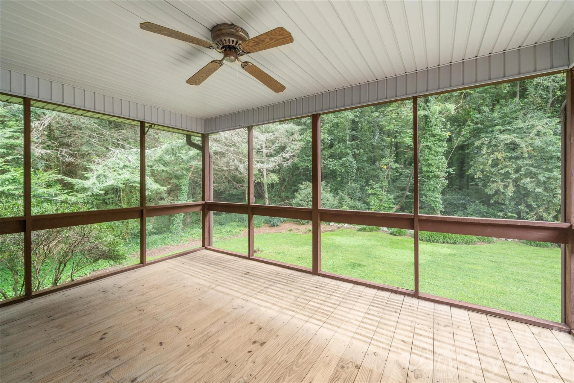 4 Hunters Lane - Photo 18