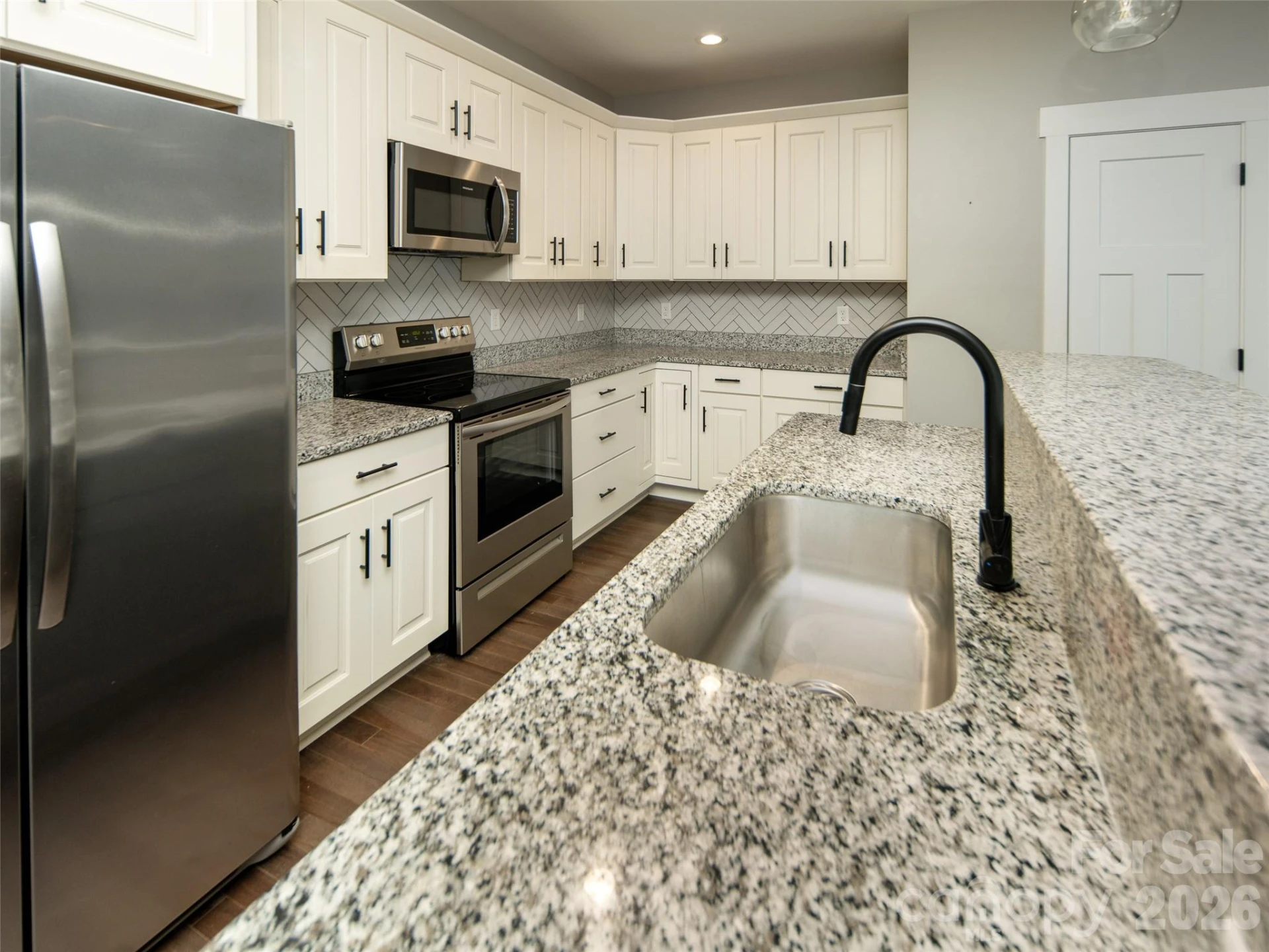 208 Robinson Hollow Drive - Photo 6