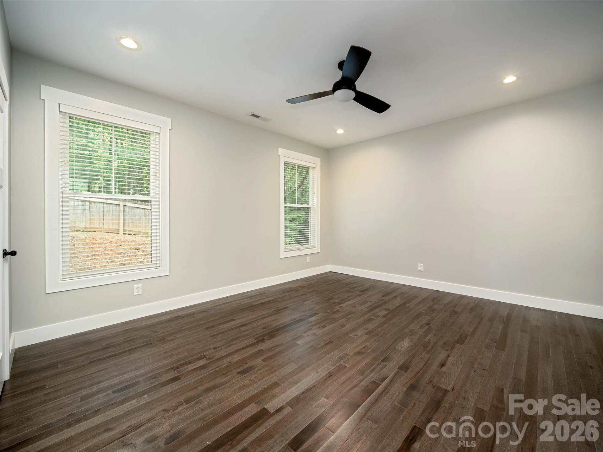 208 Robinson Hollow Drive - Photo 8