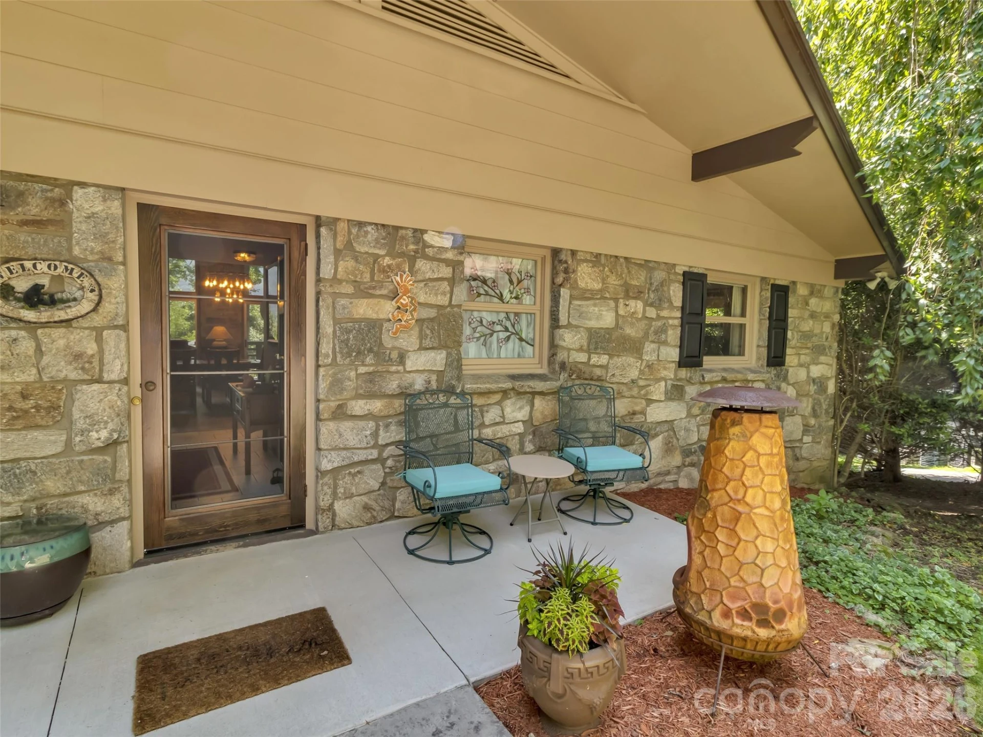 43 Red Oak Drive - Photo 4