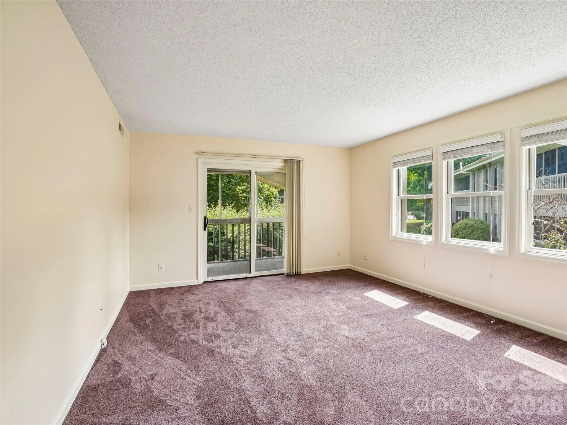 1106 Abbey Circle - Photo 6