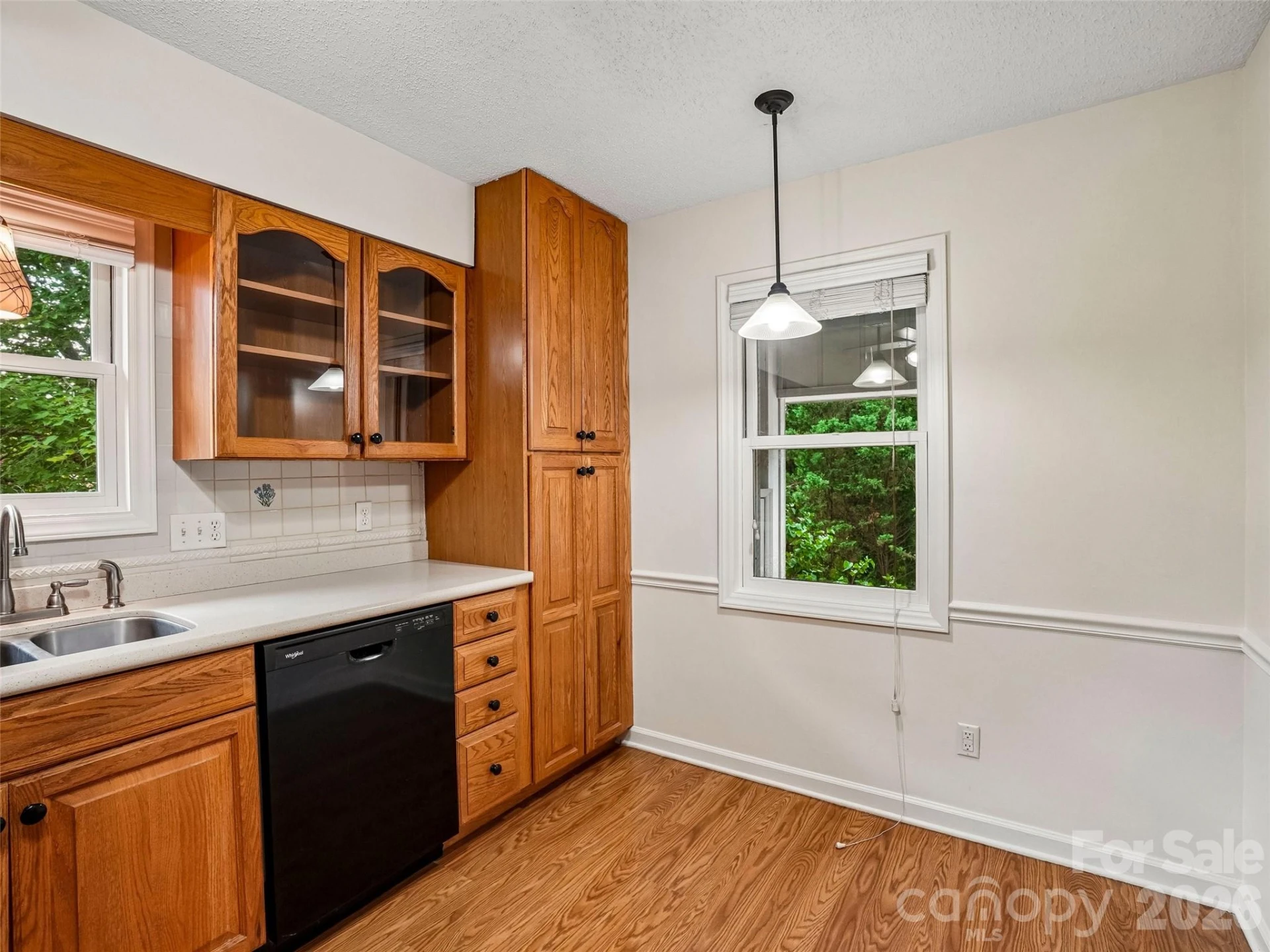 1106 Abbey Circle - Photo 14