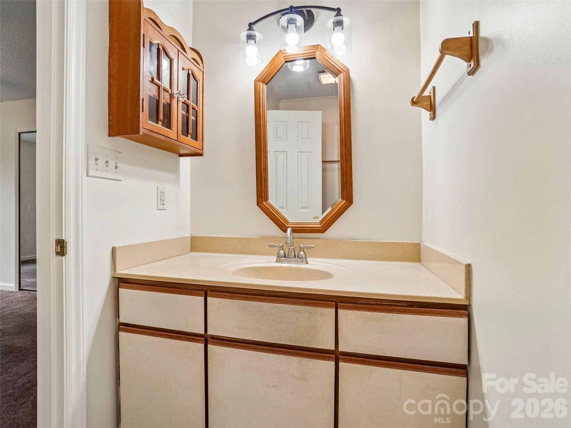 1106 Abbey Circle - Photo 24