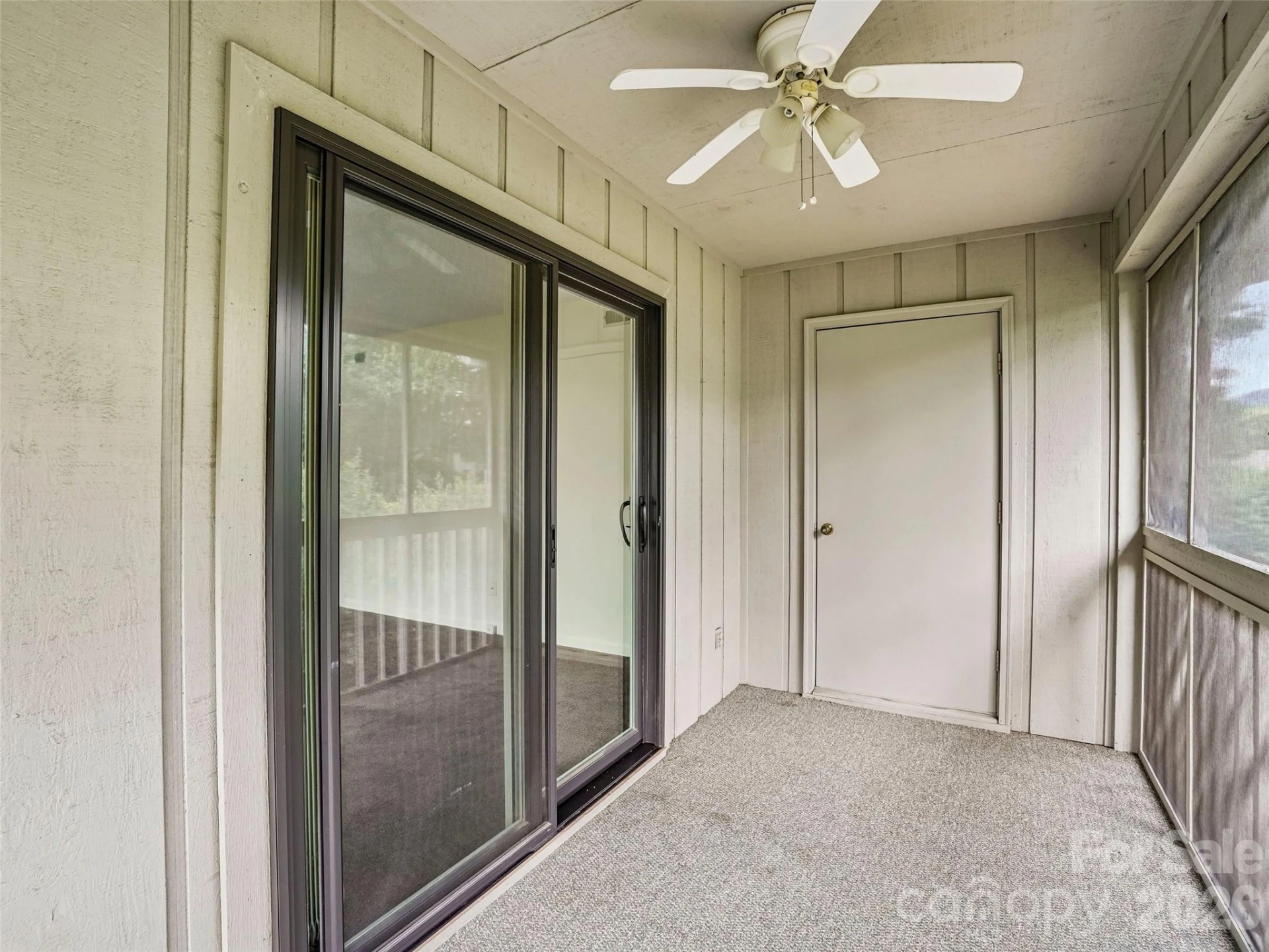 1106 Abbey Circle - Photo 26