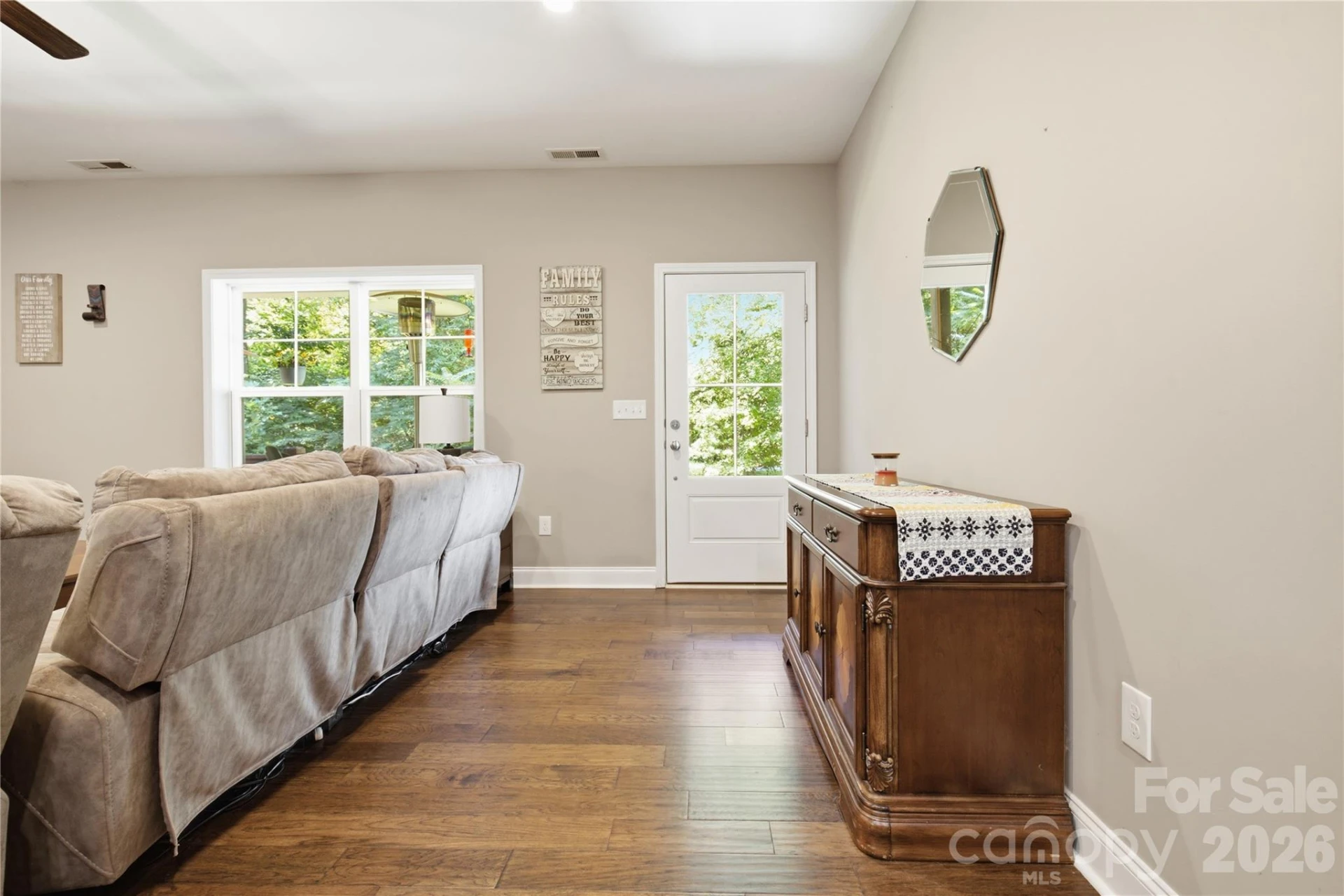 72 Summer Shade Court - Photo 4