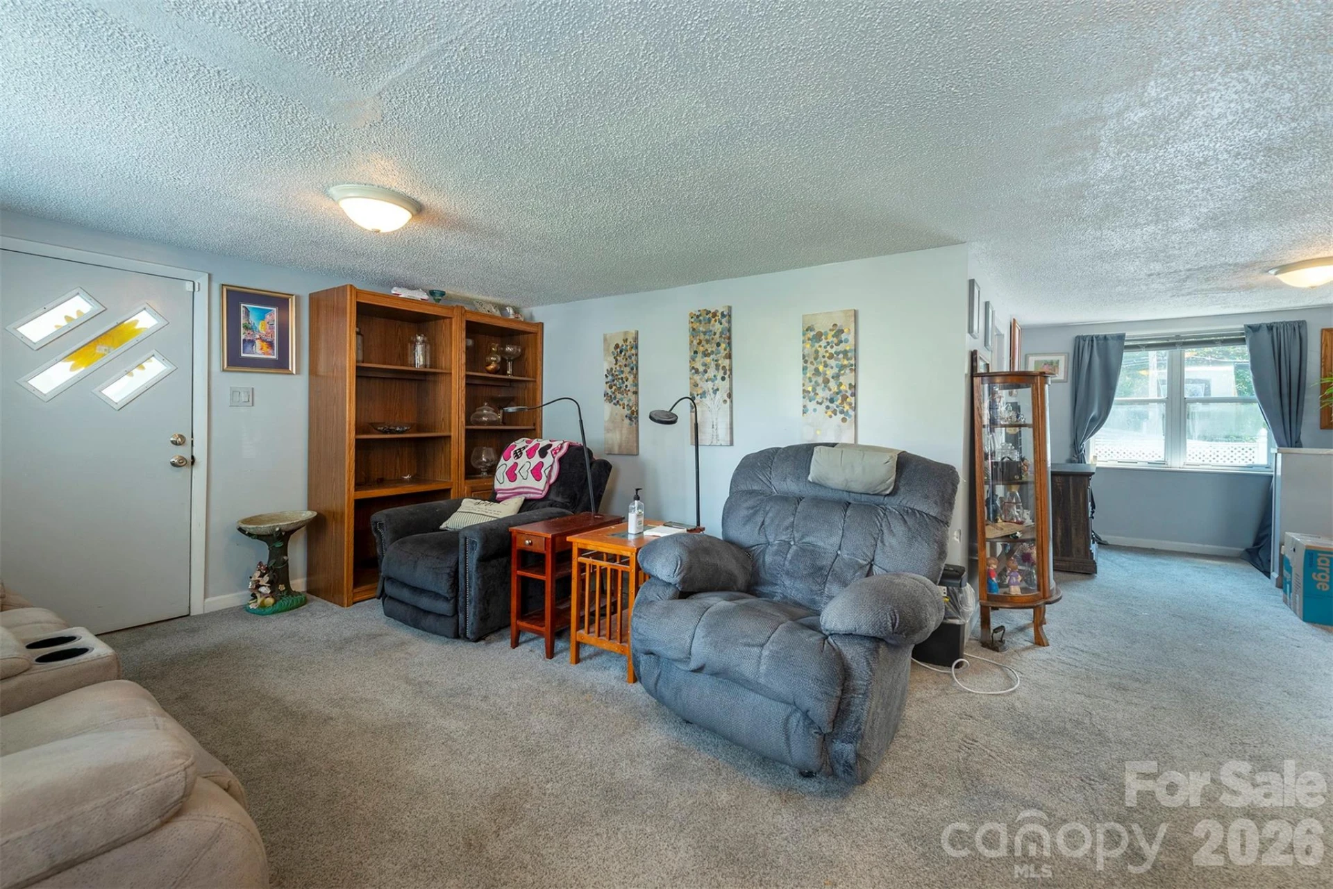8 First Street - Photo 4