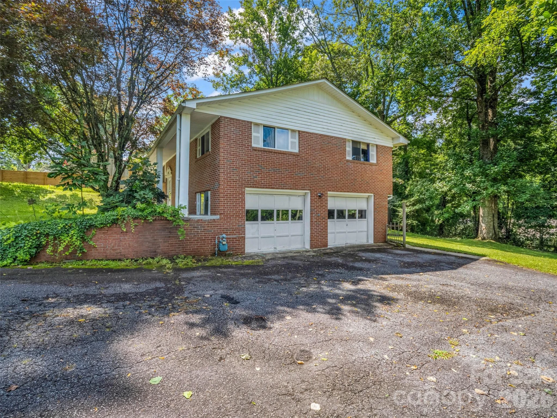 1317 Hyman Avenue - Photo 5