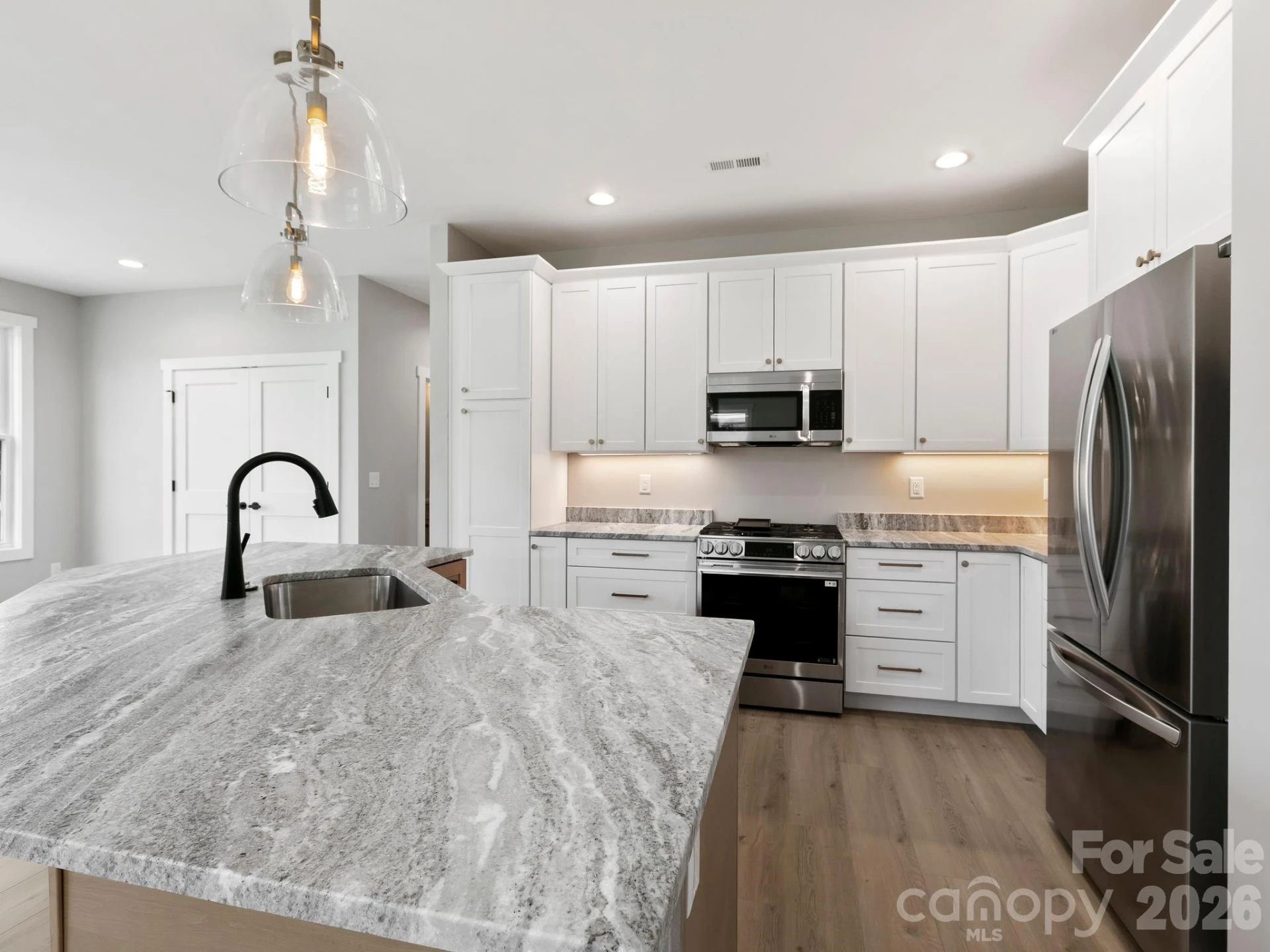 229 Asbury Road - Photo 3