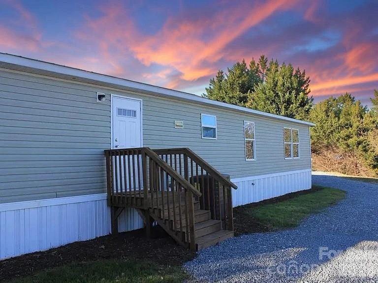 2400 Rock Road - Photo 2