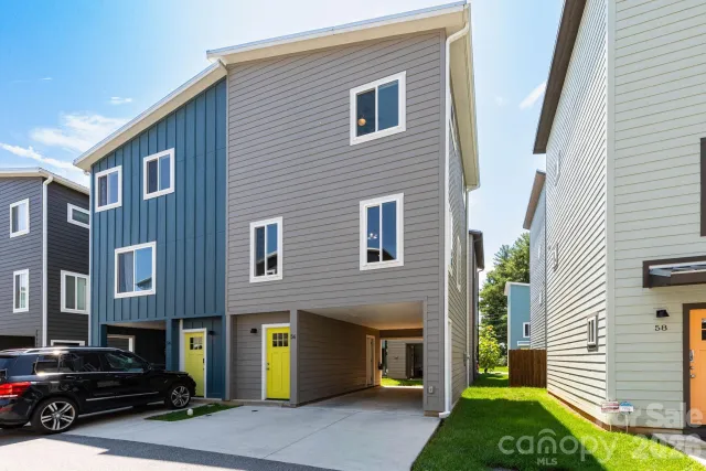 56 W Cascade Street