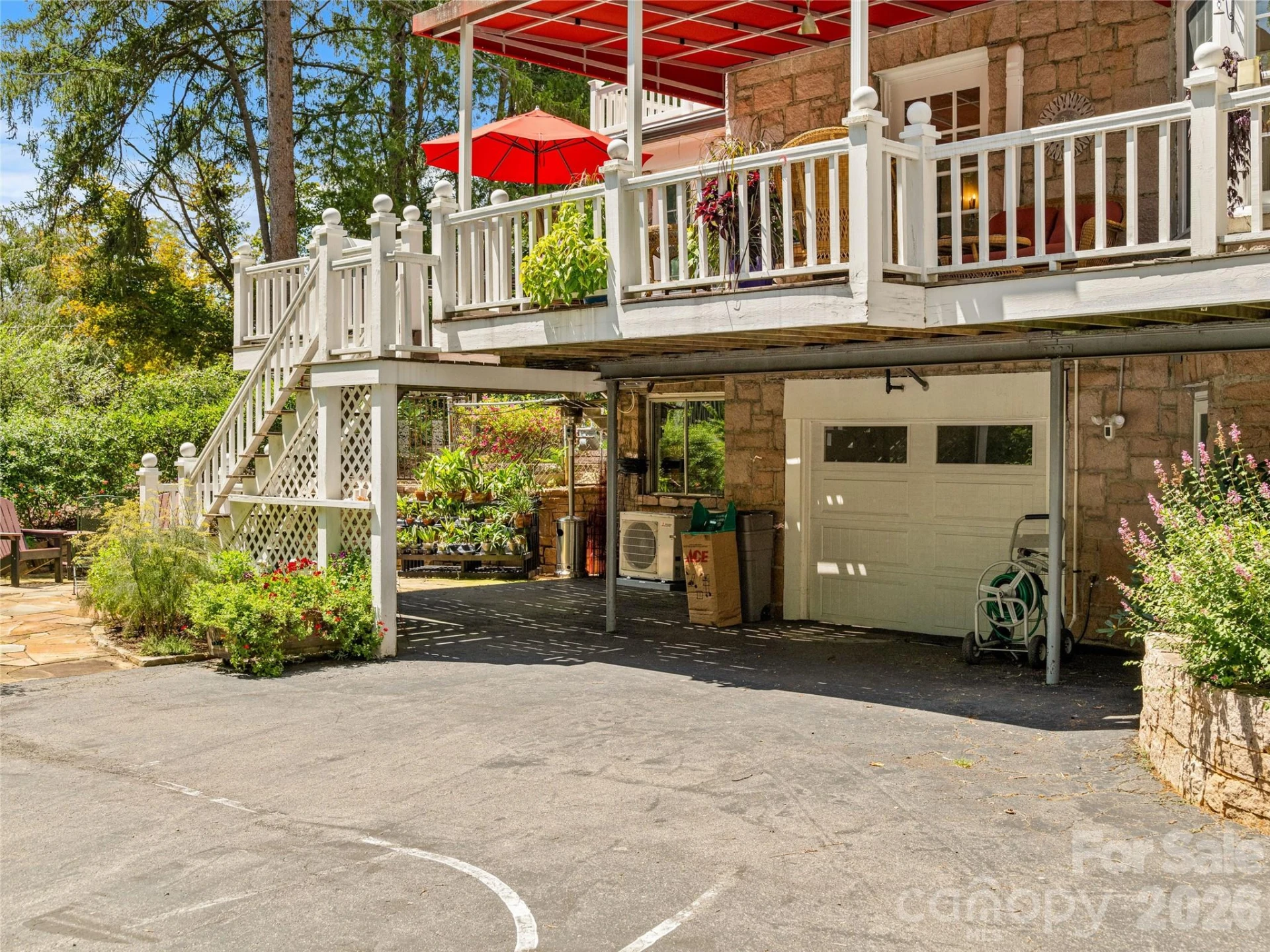 14 Griffing Boulevard #69 - Photo 38