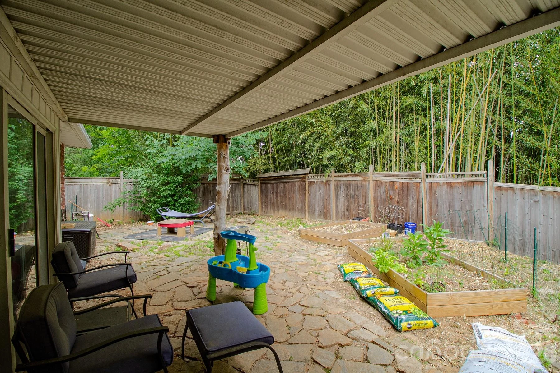 36 Clarendon Road - Photo 3