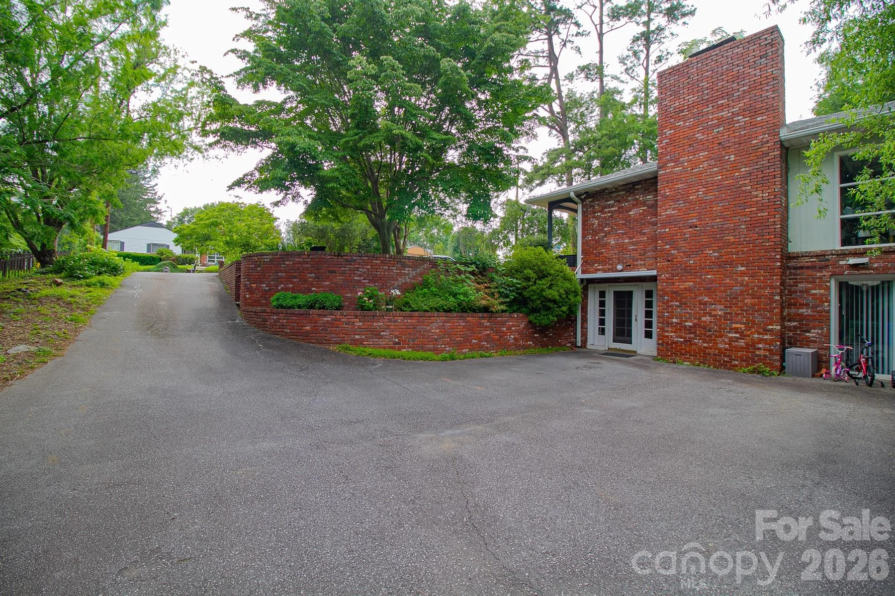 36 Clarendon Road - Photo 45