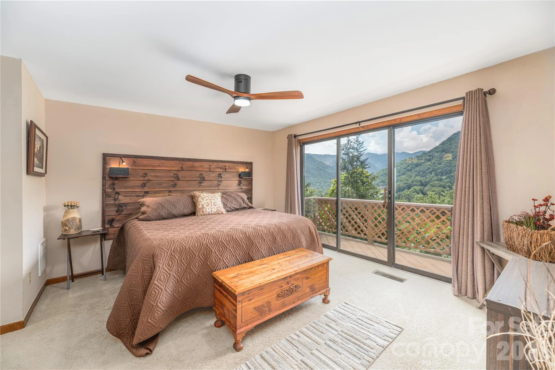 73 Mountain Breeze Drive - Photo 4