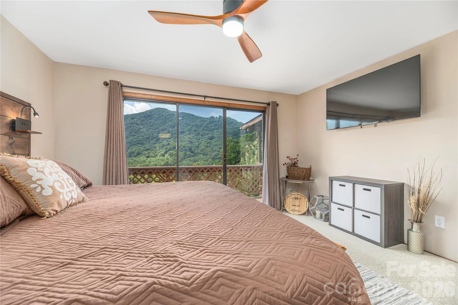 73 Mountain Breeze Drive - Photo 10