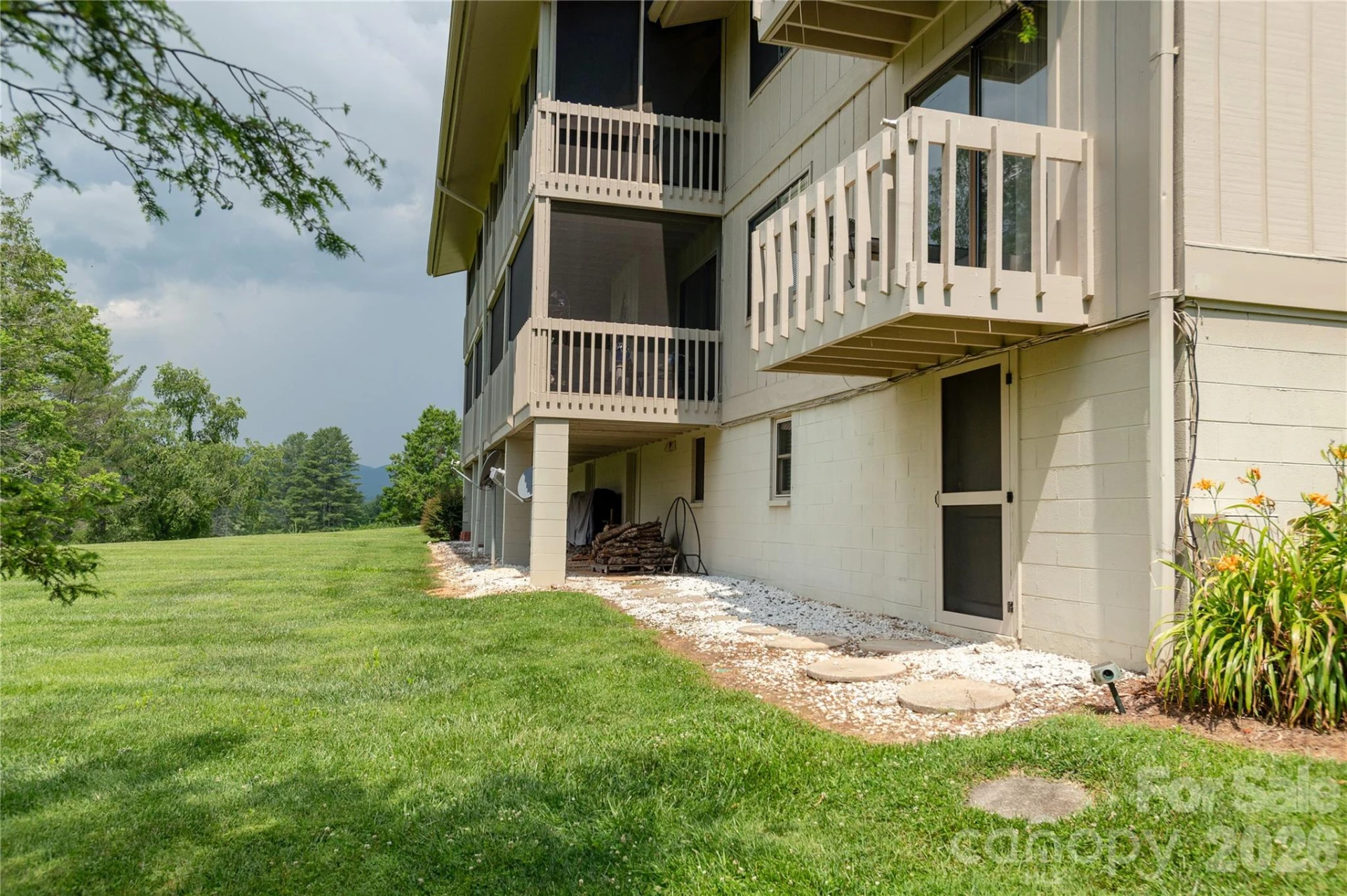 175 Glen Cannon Point #2 - Photo 16