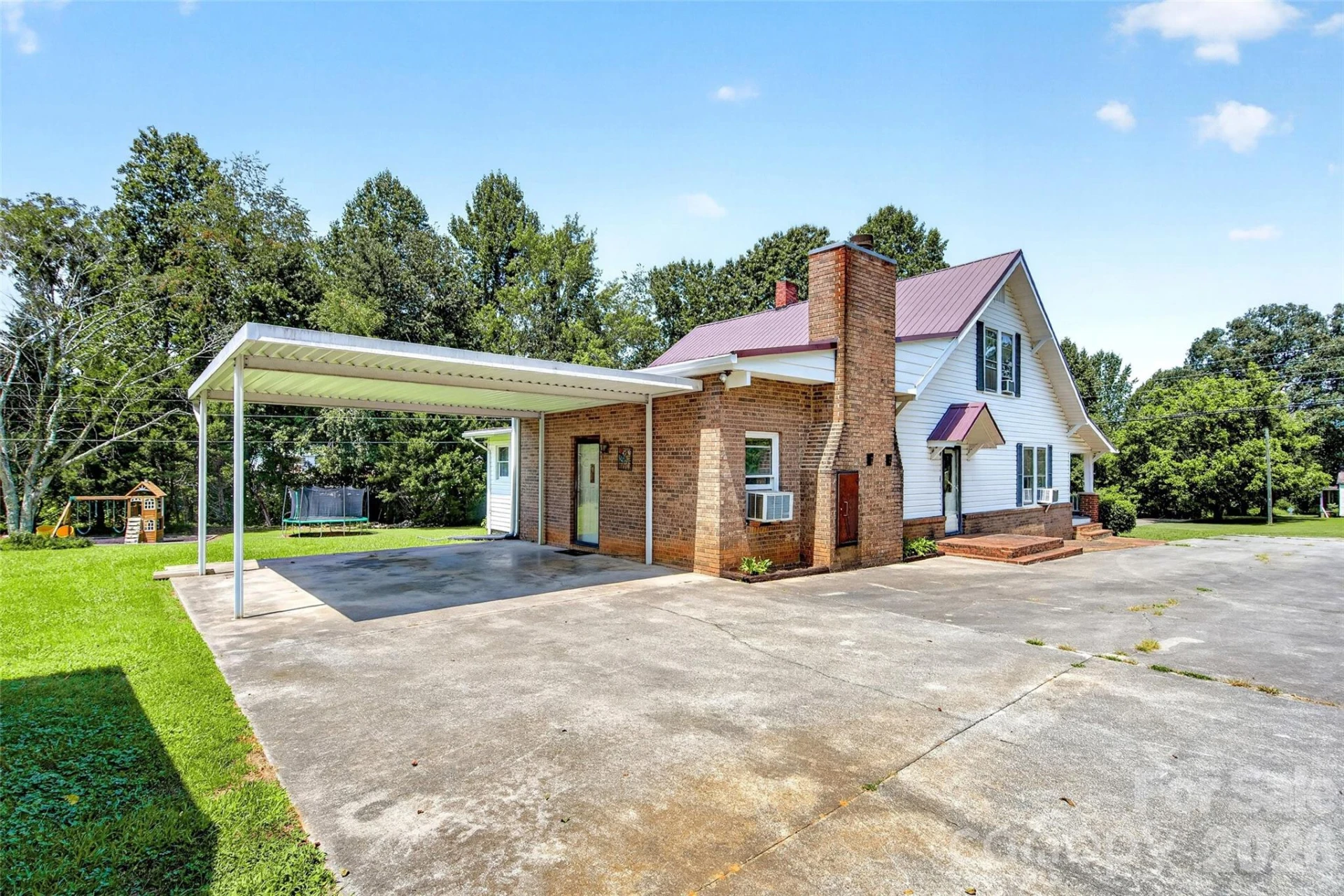 96 Huntsville Road - Photo 2