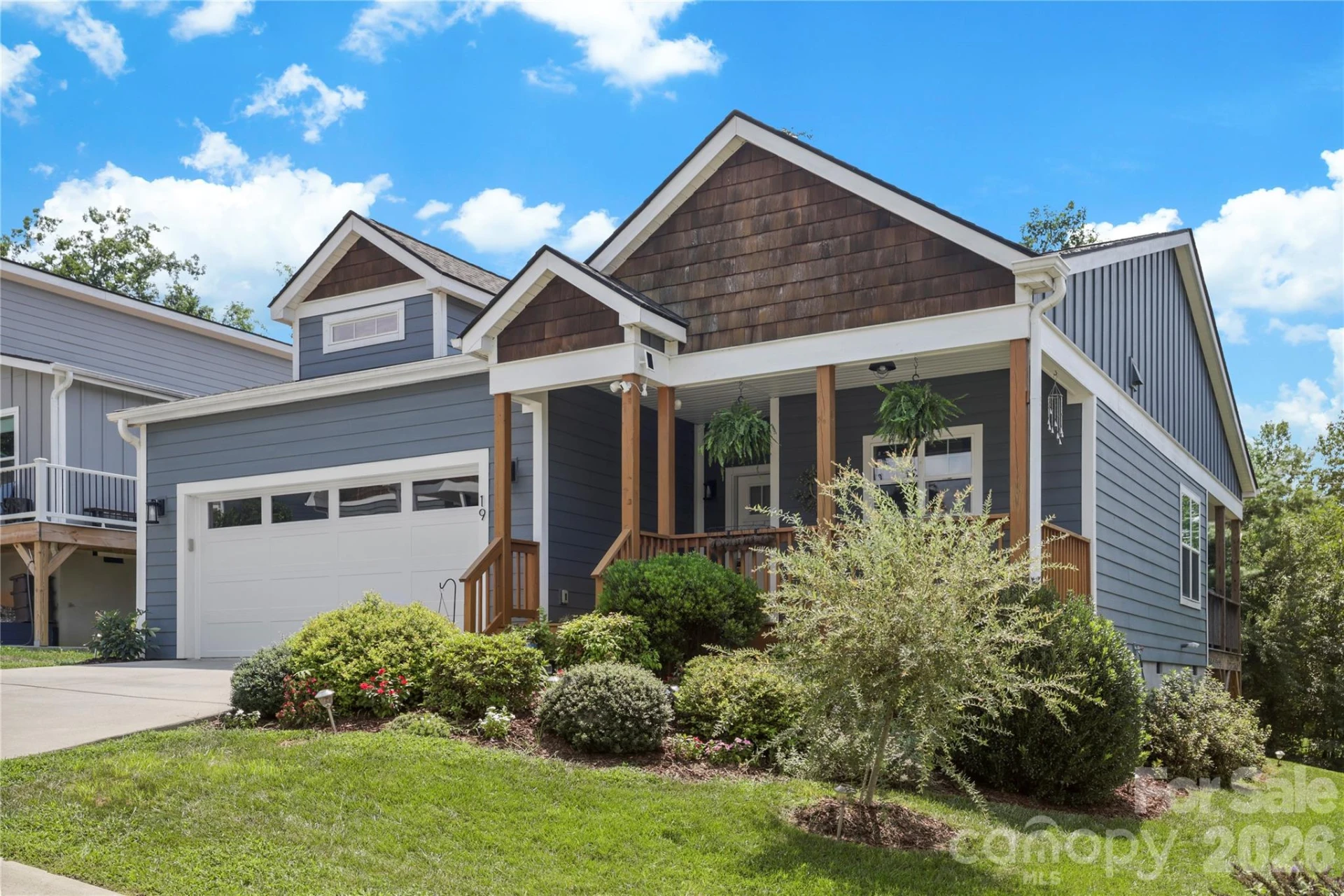 19 Woodbridge Park Drive - Photo 2