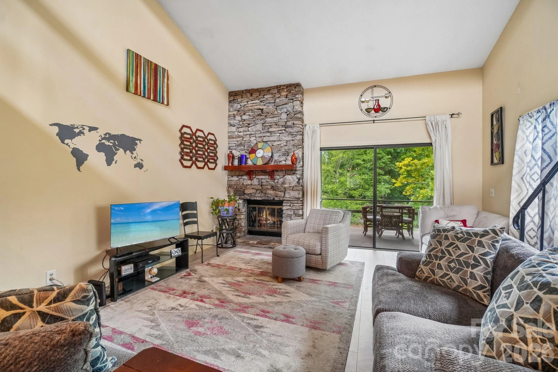 210 Juniper Lane - Photo 8
