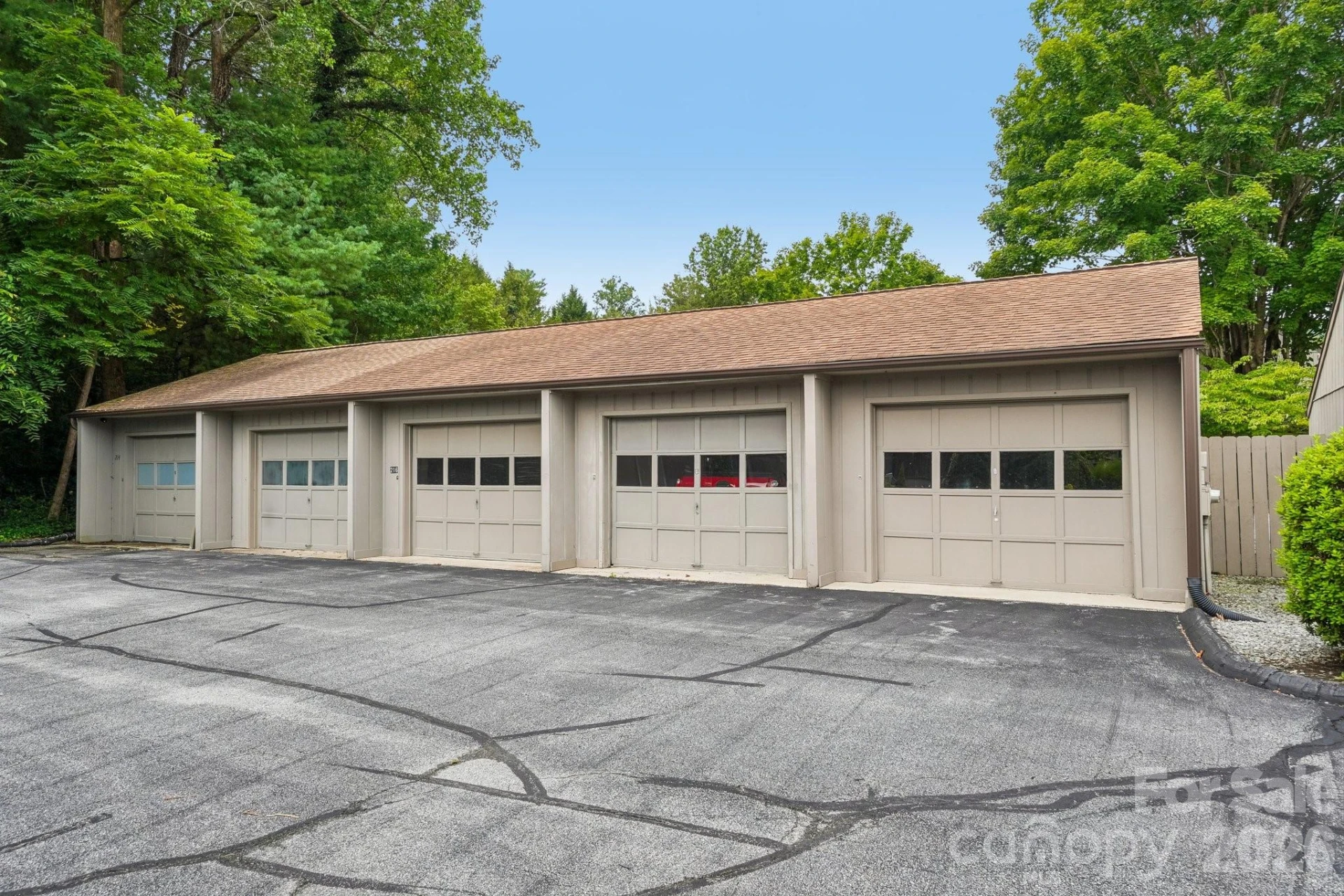210 Juniper Lane - Photo 32