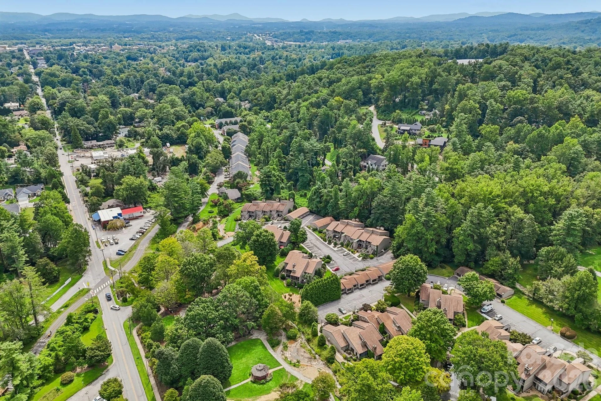 210 Juniper Lane - Photo 38