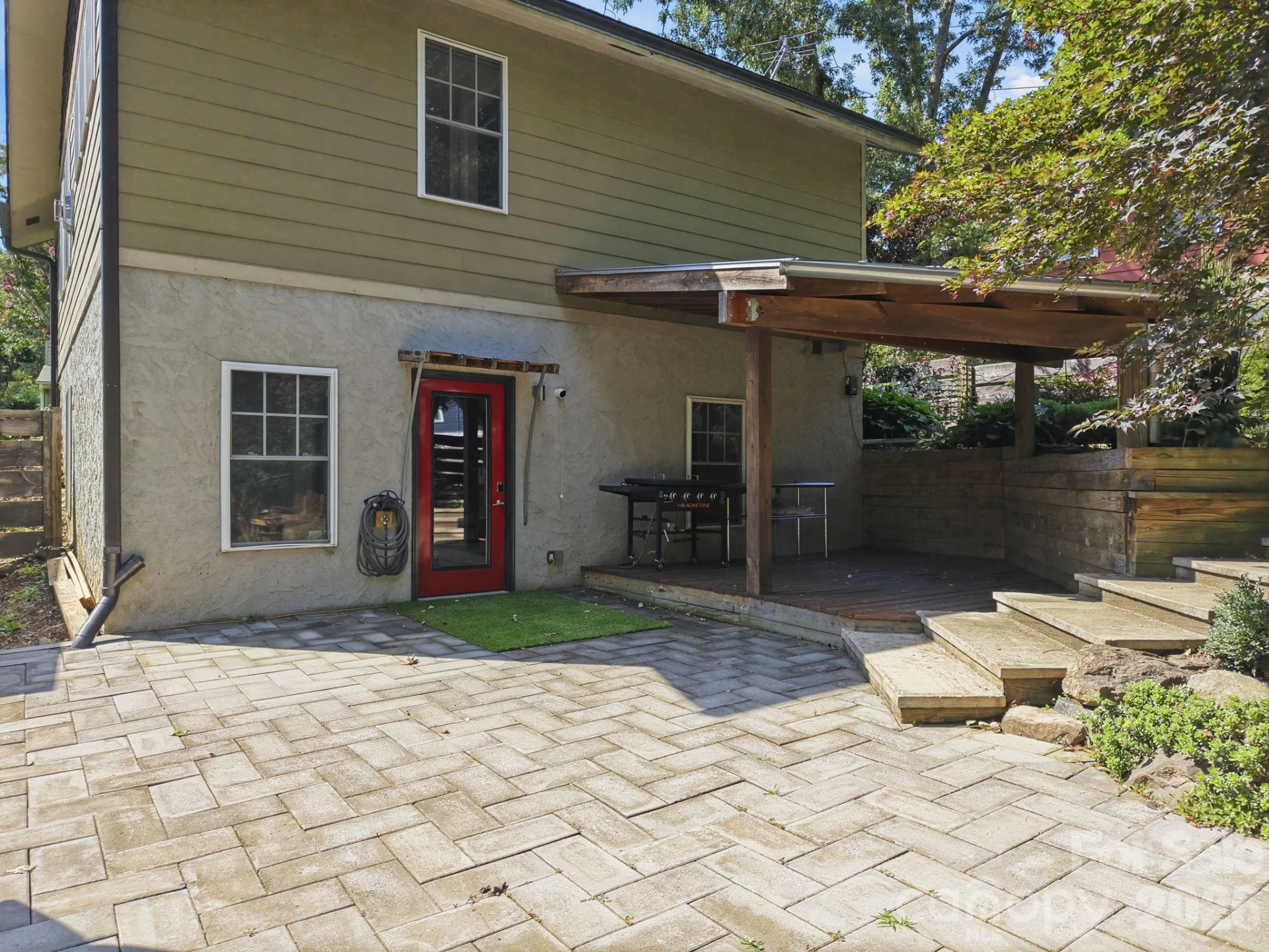 146 Courtland Avenue - Photo 10