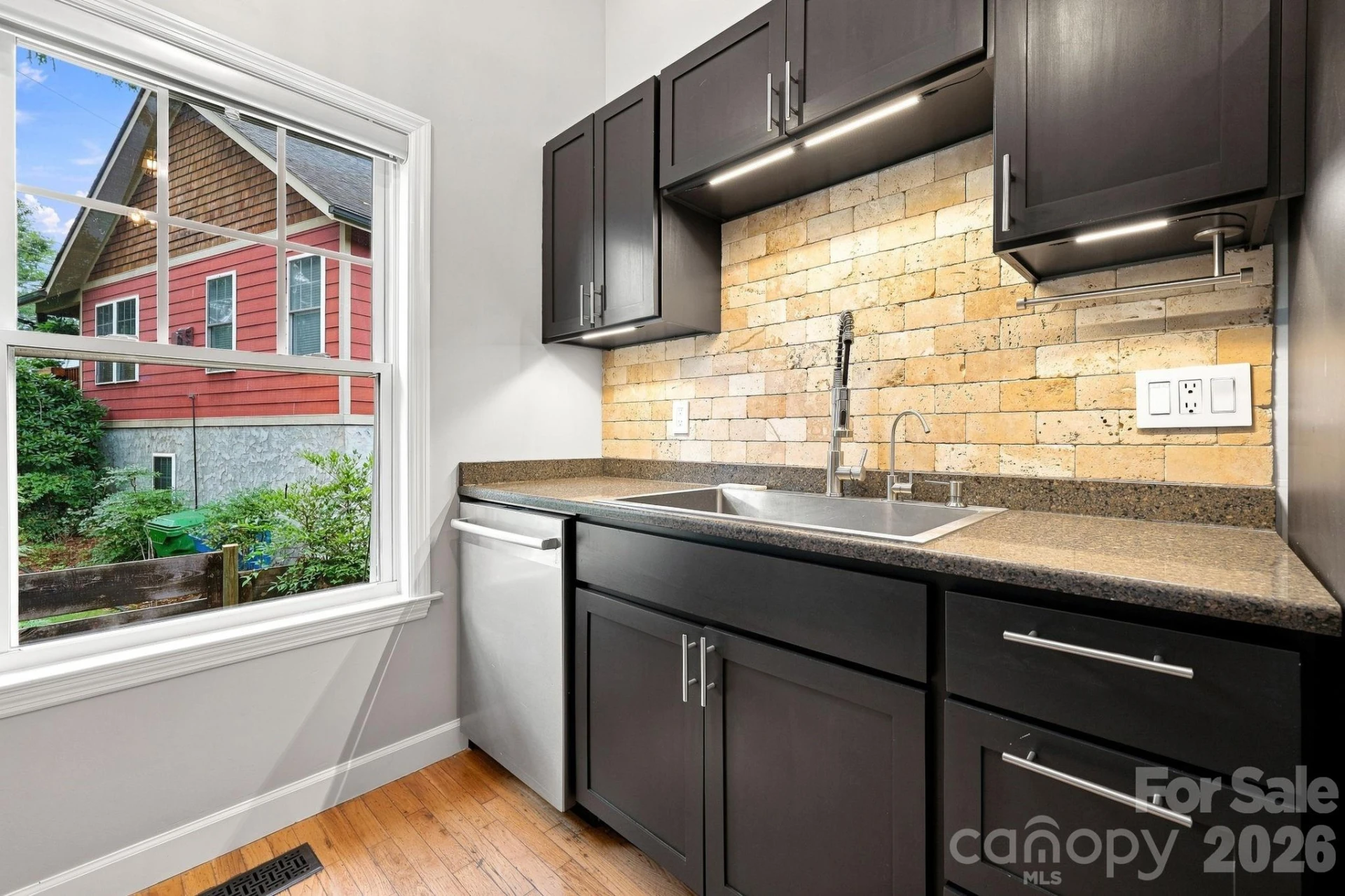 146 Courtland Avenue - Photo 21
