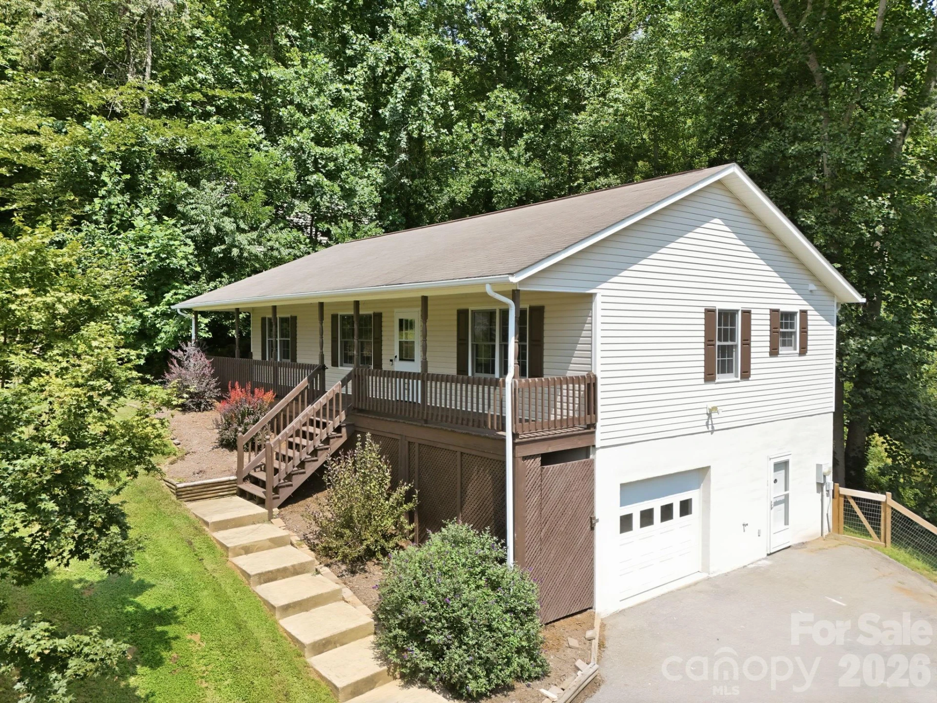 16 Westwood Drive - Photo 3