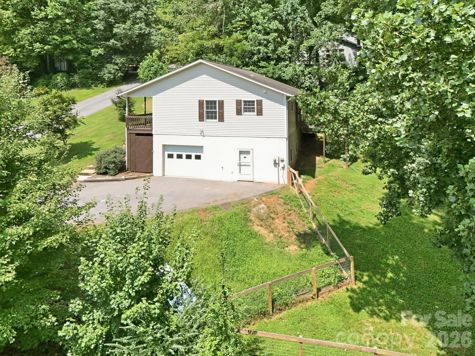16 Westwood Drive - Photo 4