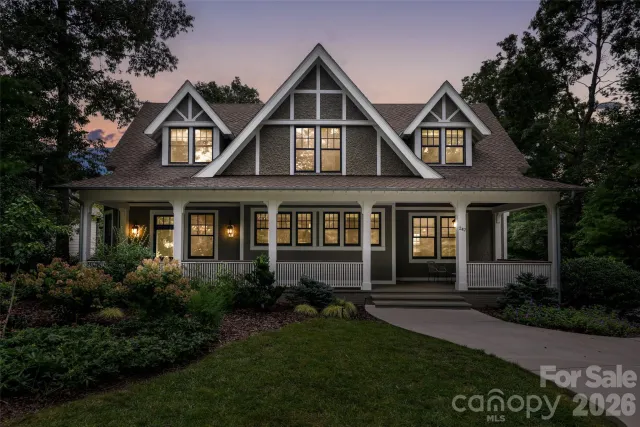 242 Racquet Club Road