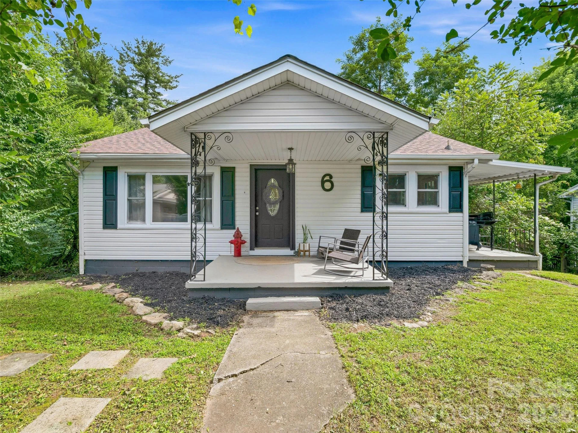 6 Bradford Circle - Photo 2