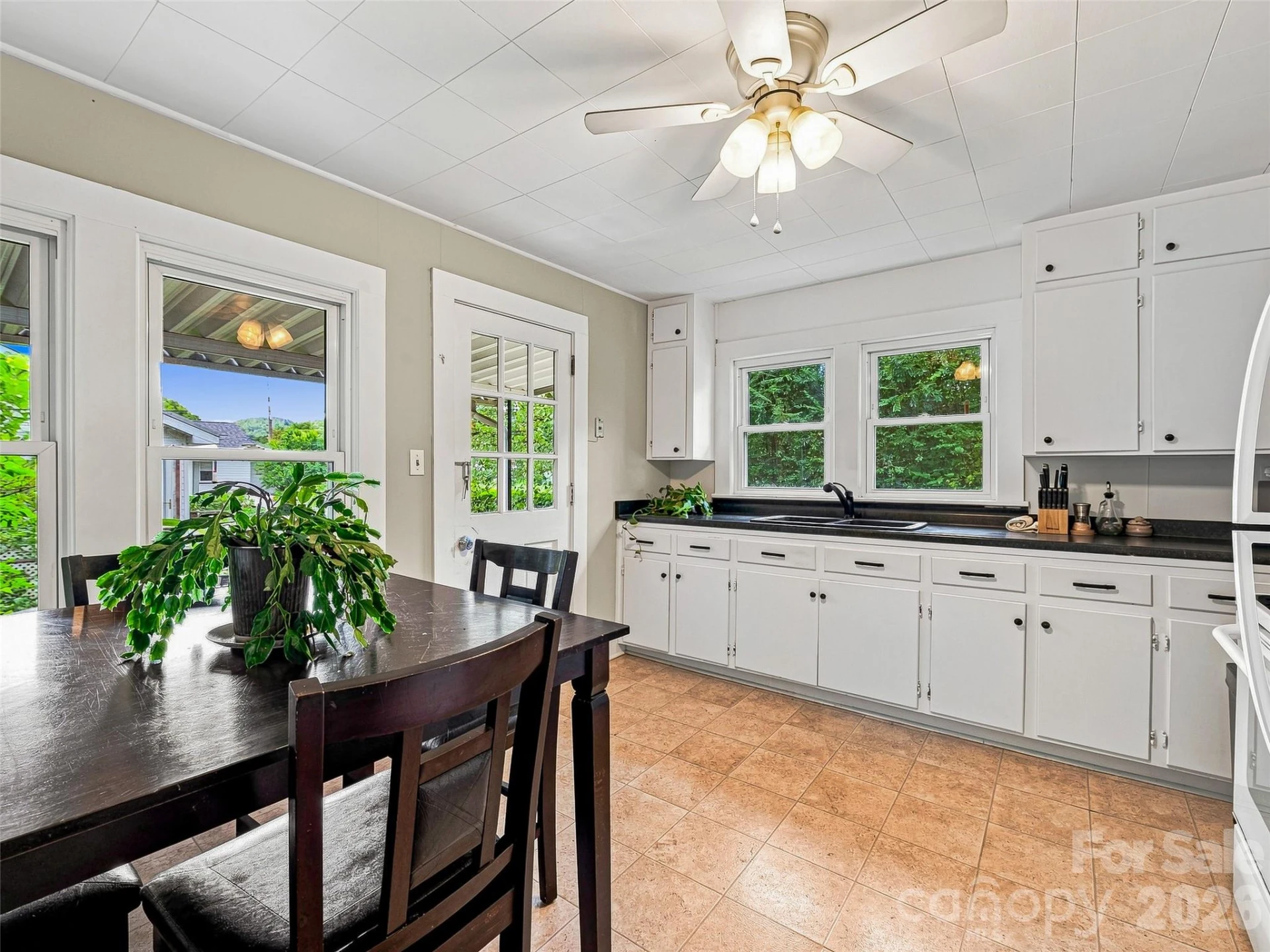 6 Bradford Circle - Photo 10