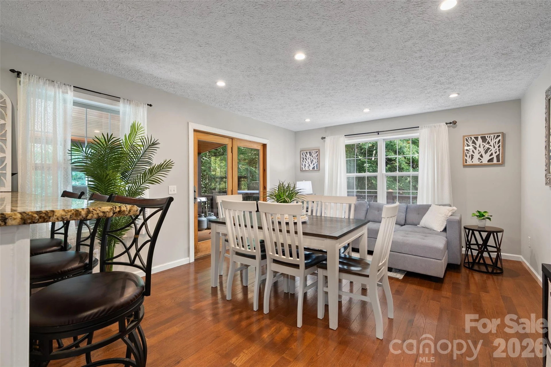 366 Sequoyah Drive - Photo 14