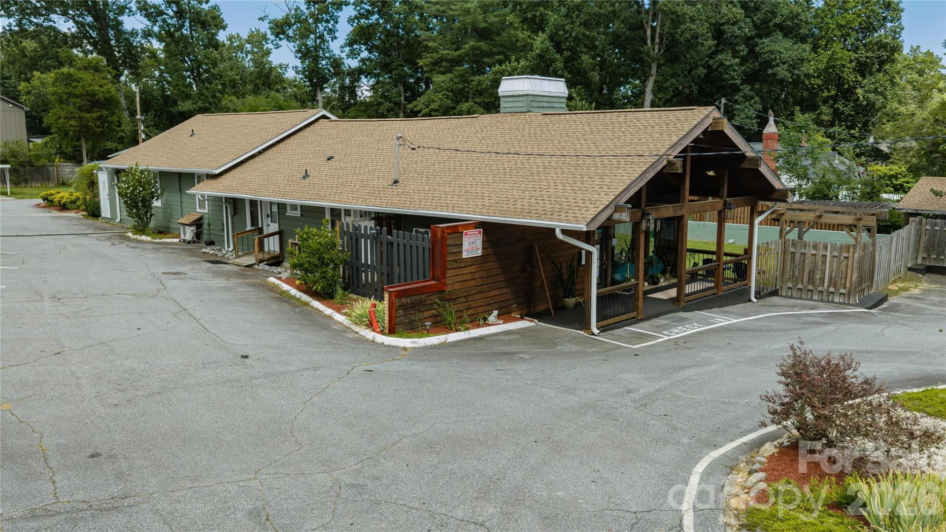 1510 Greenville Highway - Photo 3