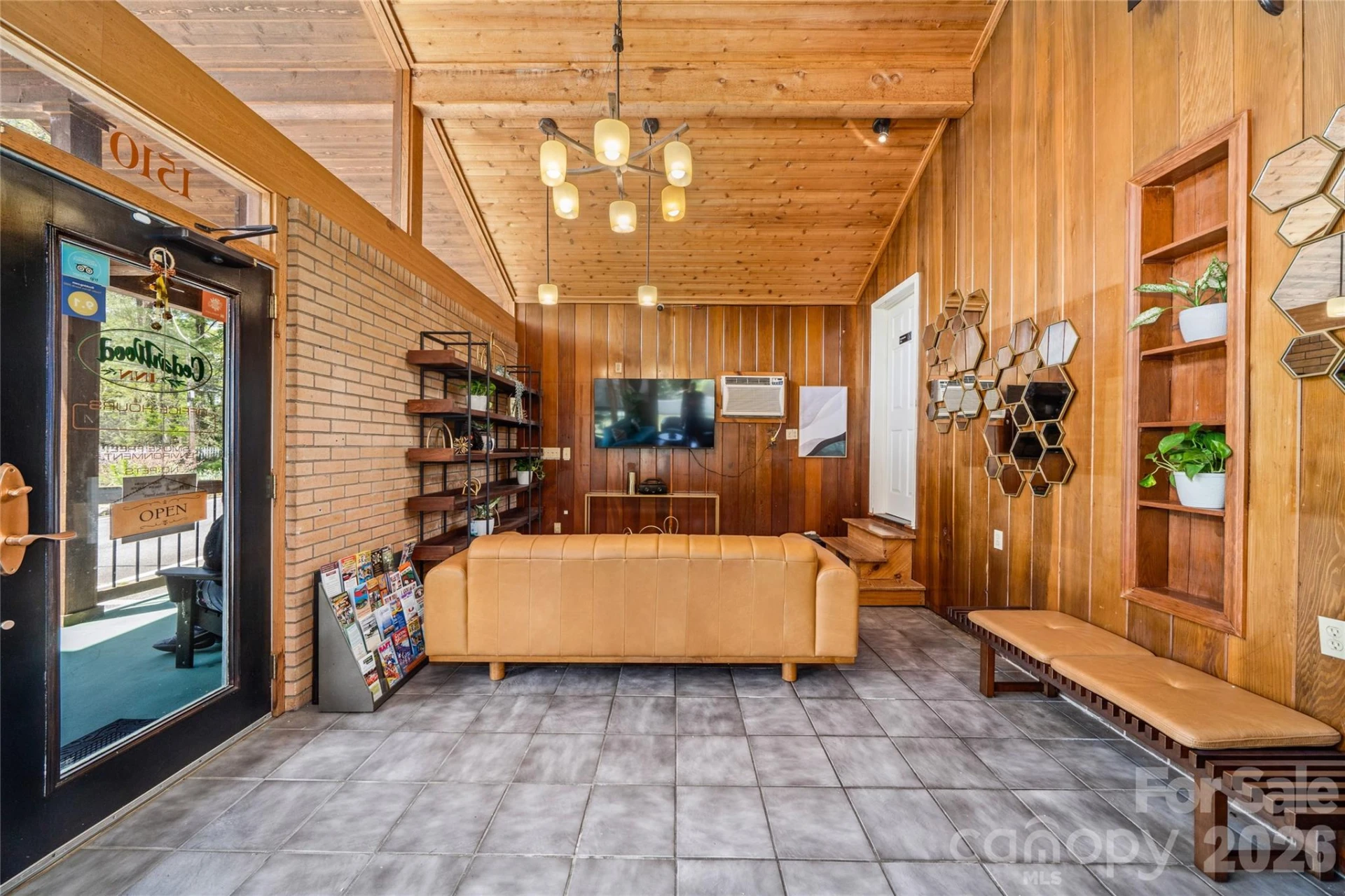 1510 Greenville Highway - Photo 5