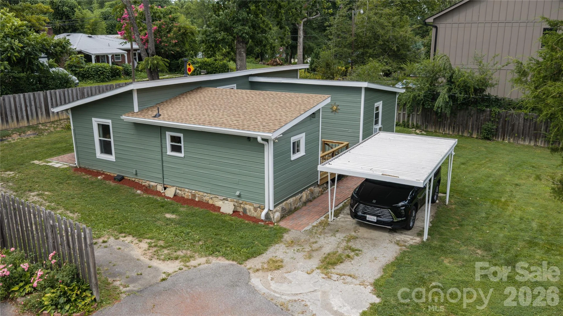 1510 Greenville Highway - Photo 17