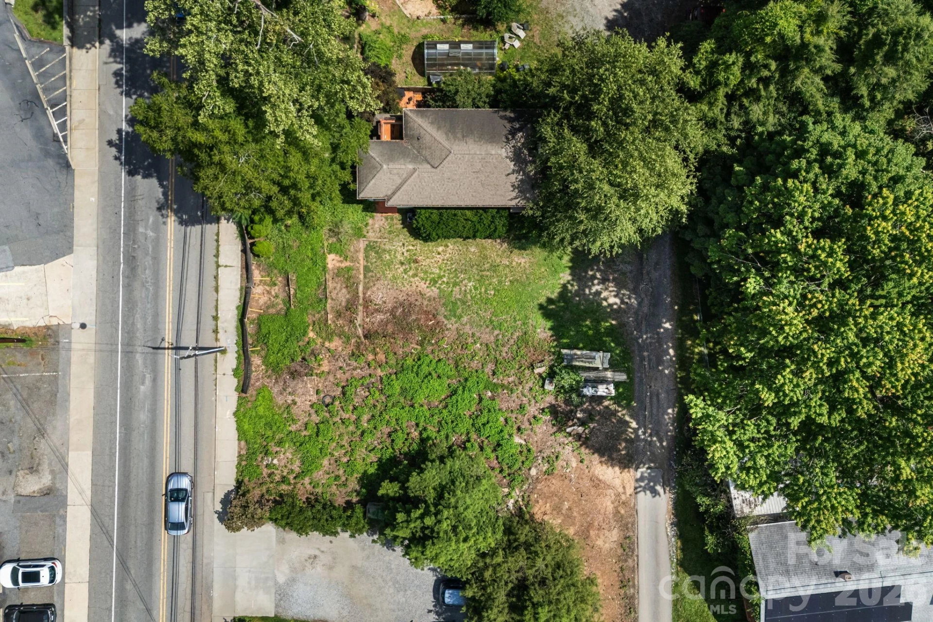 9999 Haywood Road - Photo 3