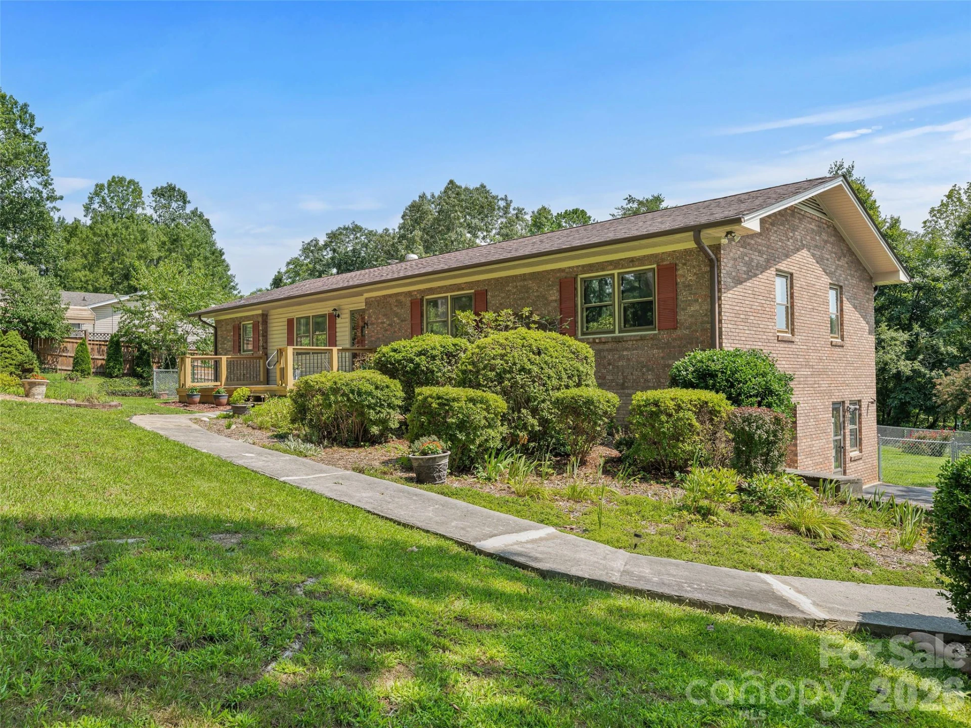 38 Chadwick Wade Drive - Photo 2