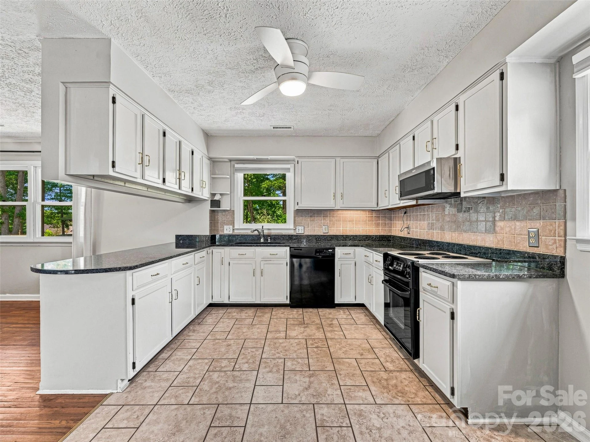 38 Chadwick Wade Drive - Photo 10
