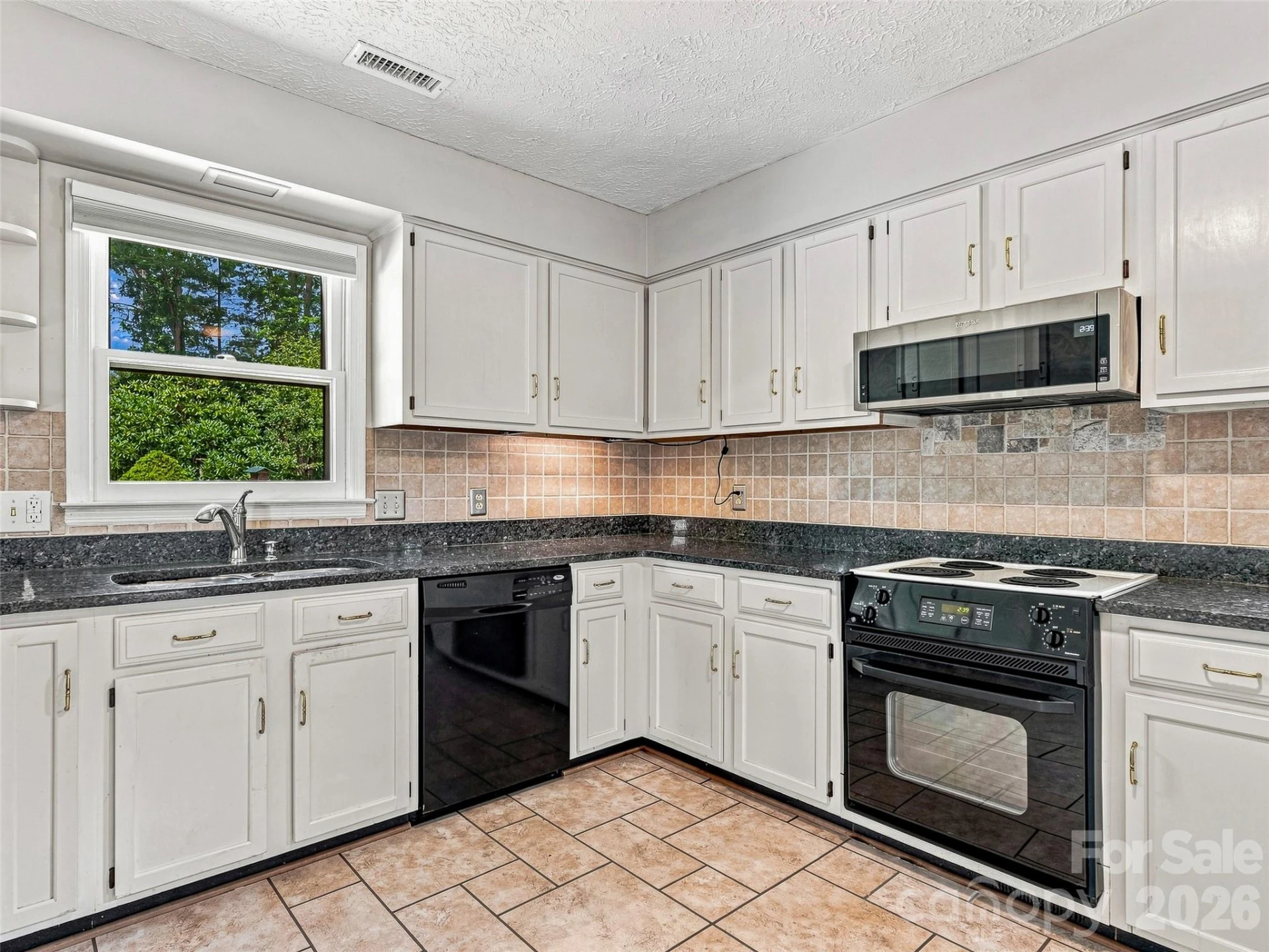 38 Chadwick Wade Drive - Photo 11