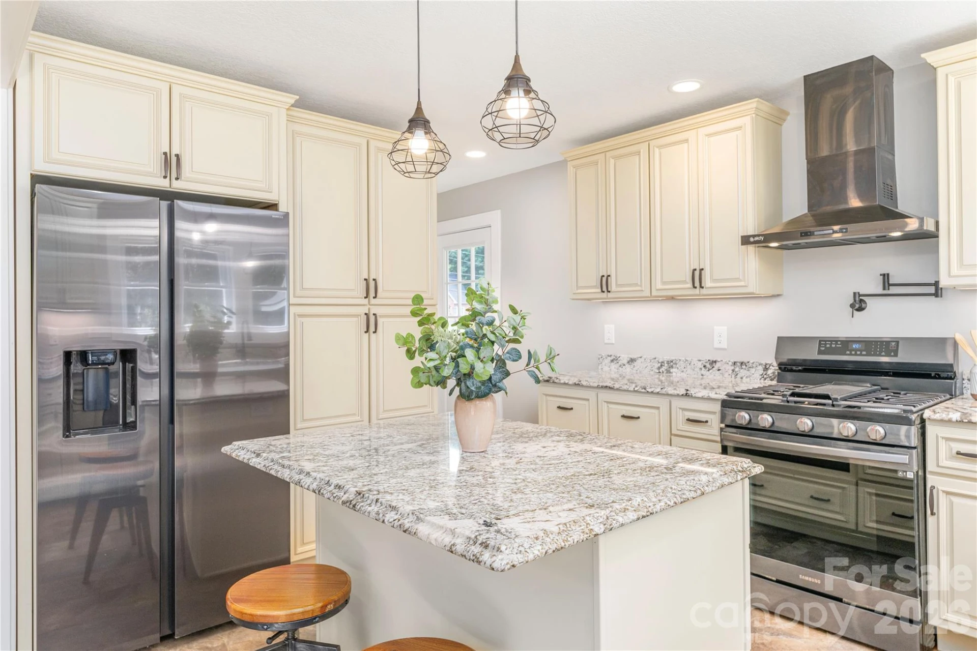 638 Newfound Street - Photo 16
