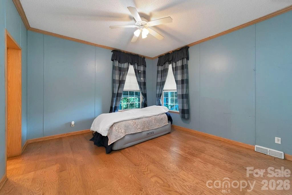 98 New Sorrells Estate - Photo 32