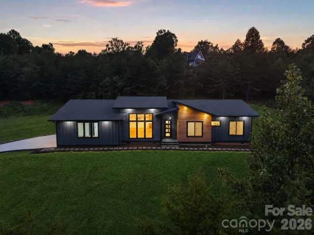 7 Spicebush Lane, Weaverville, NC, 28787
