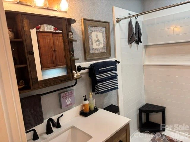 393 Arlington Street - Photo 19