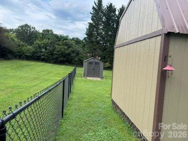 393 Arlington Street - Photo 32