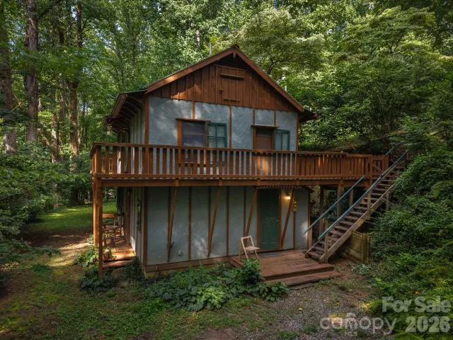 1051 Frost Road, Saluda, NC, 28773