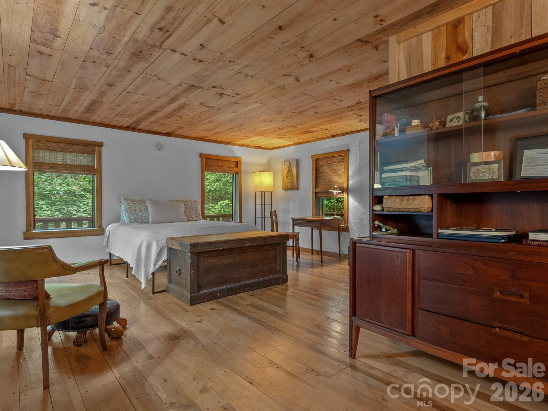 1051 Frost Road - Photo 15